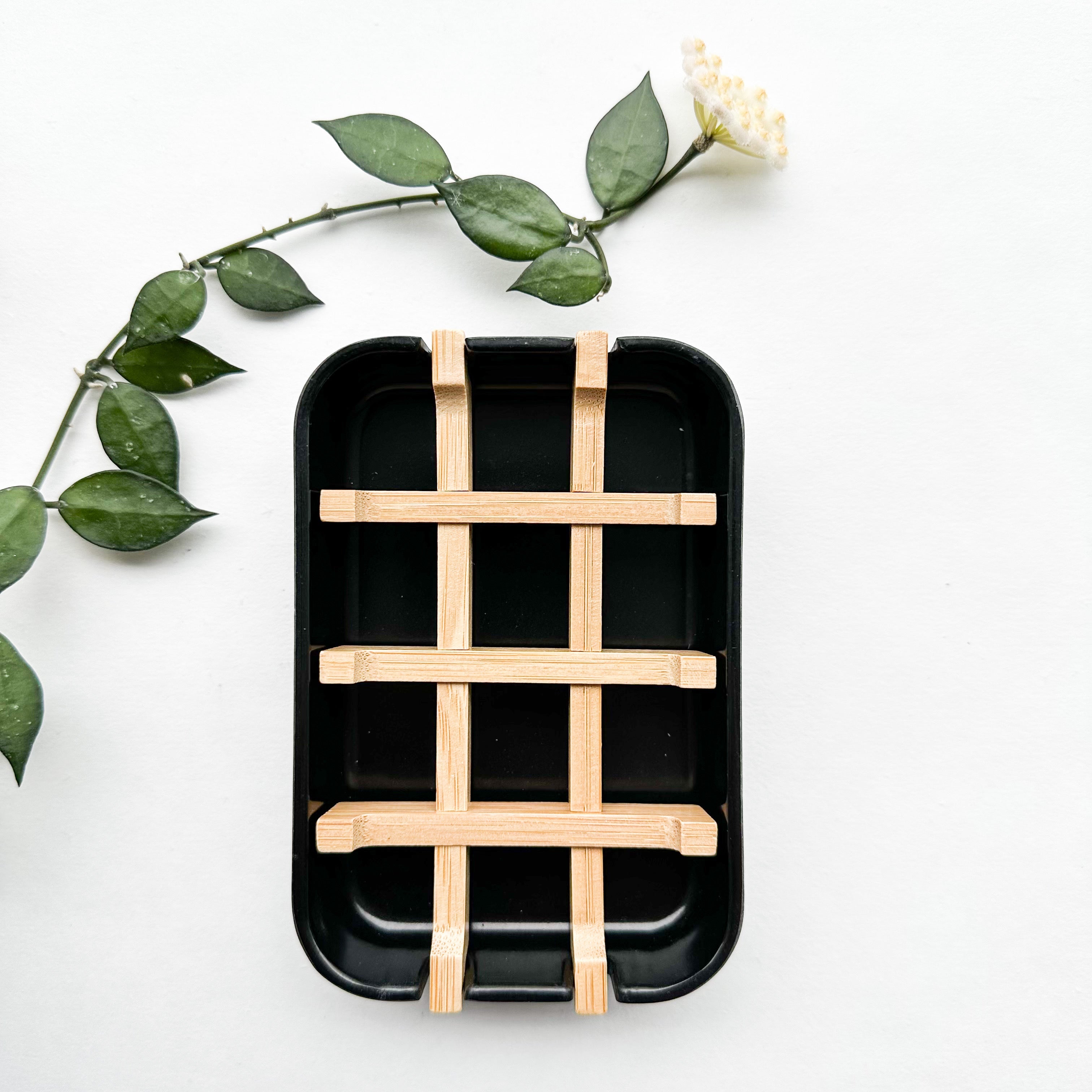 Biodegradable & Cornstarch Soap Dish - Plastic-Free Natural Wood Design