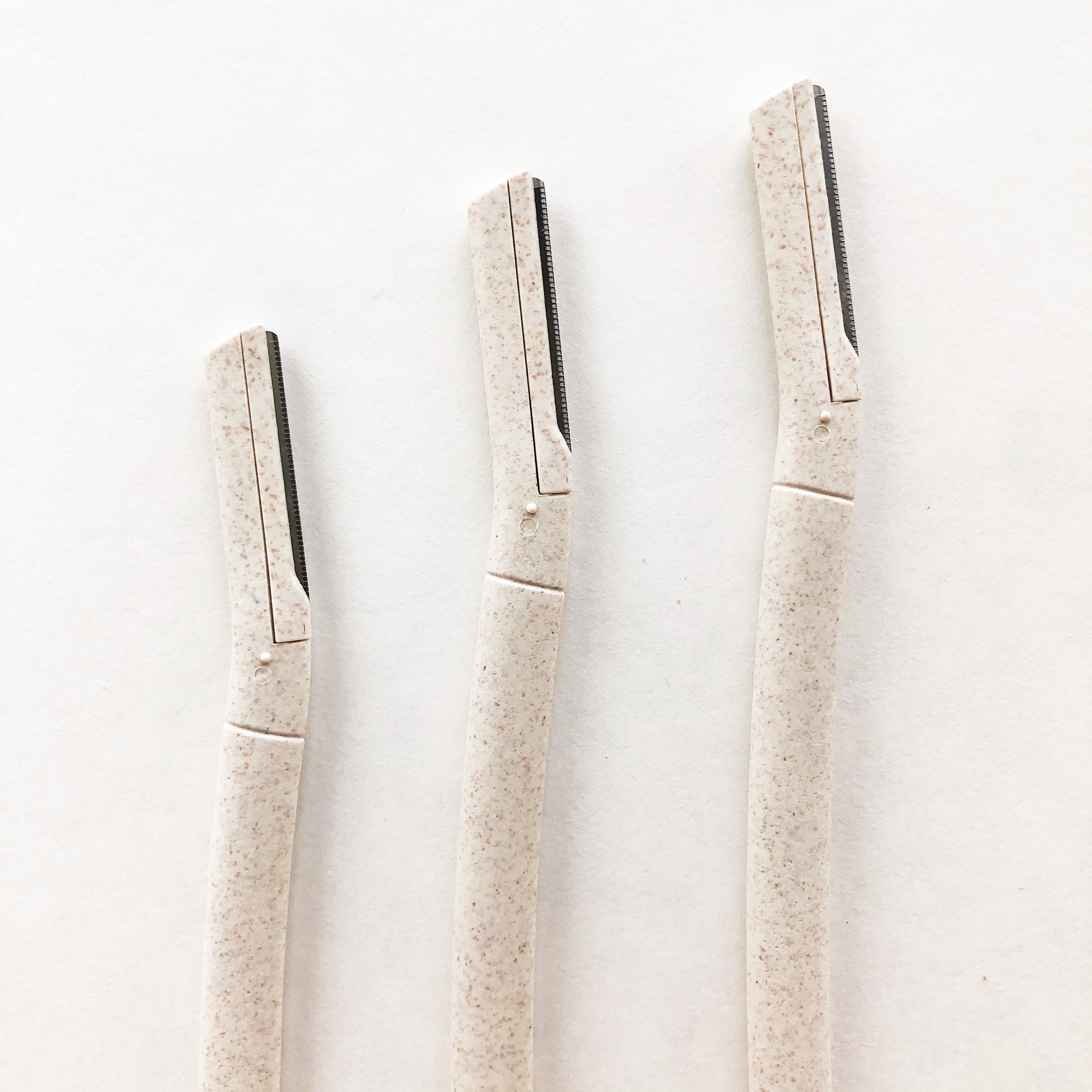 Biodegradable Wheat Straw Eyebrow Razor Trimmer - Premium Natural Wood Design