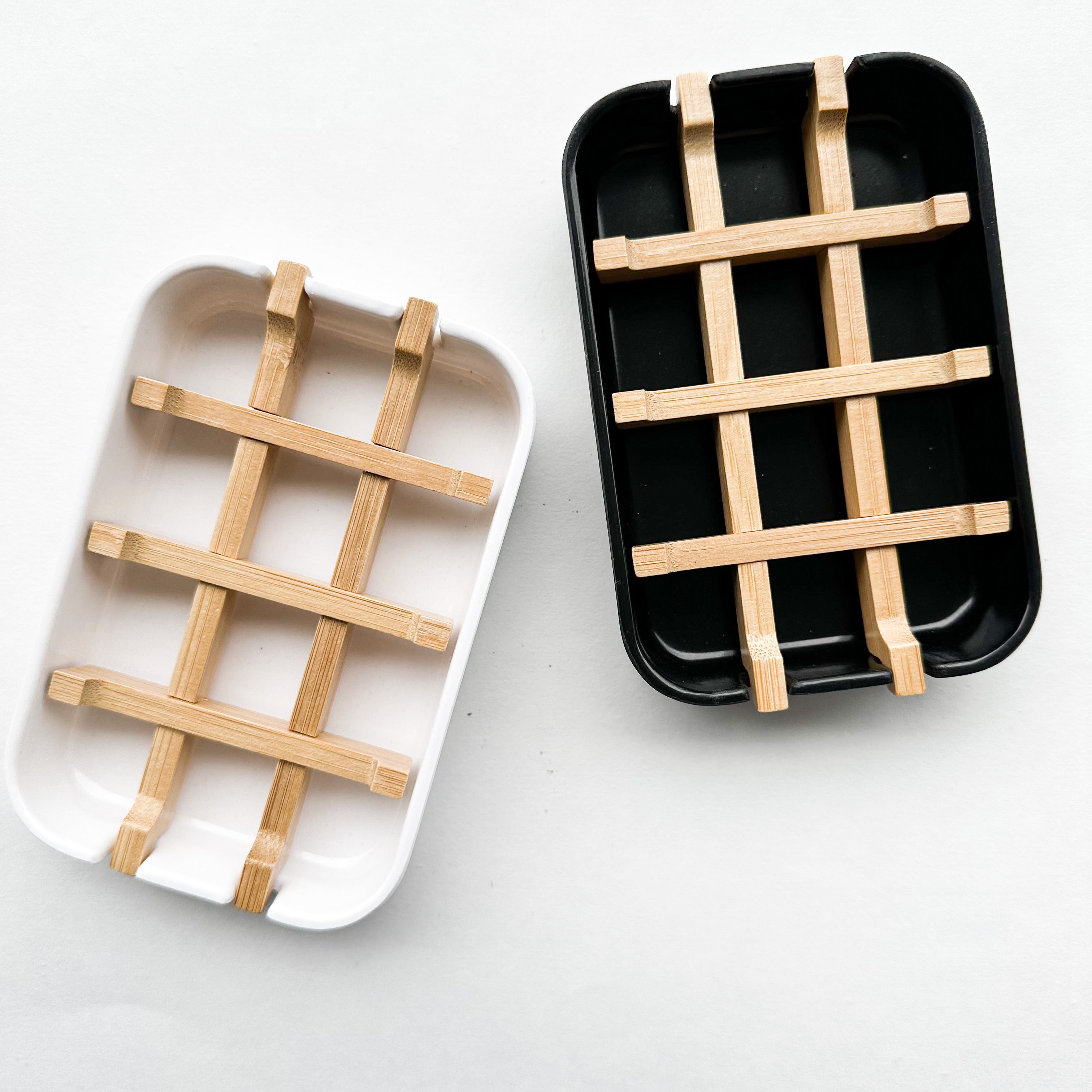 Biodegradable & Cornstarch Soap Dish - Plastic-Free Natural Wood Design