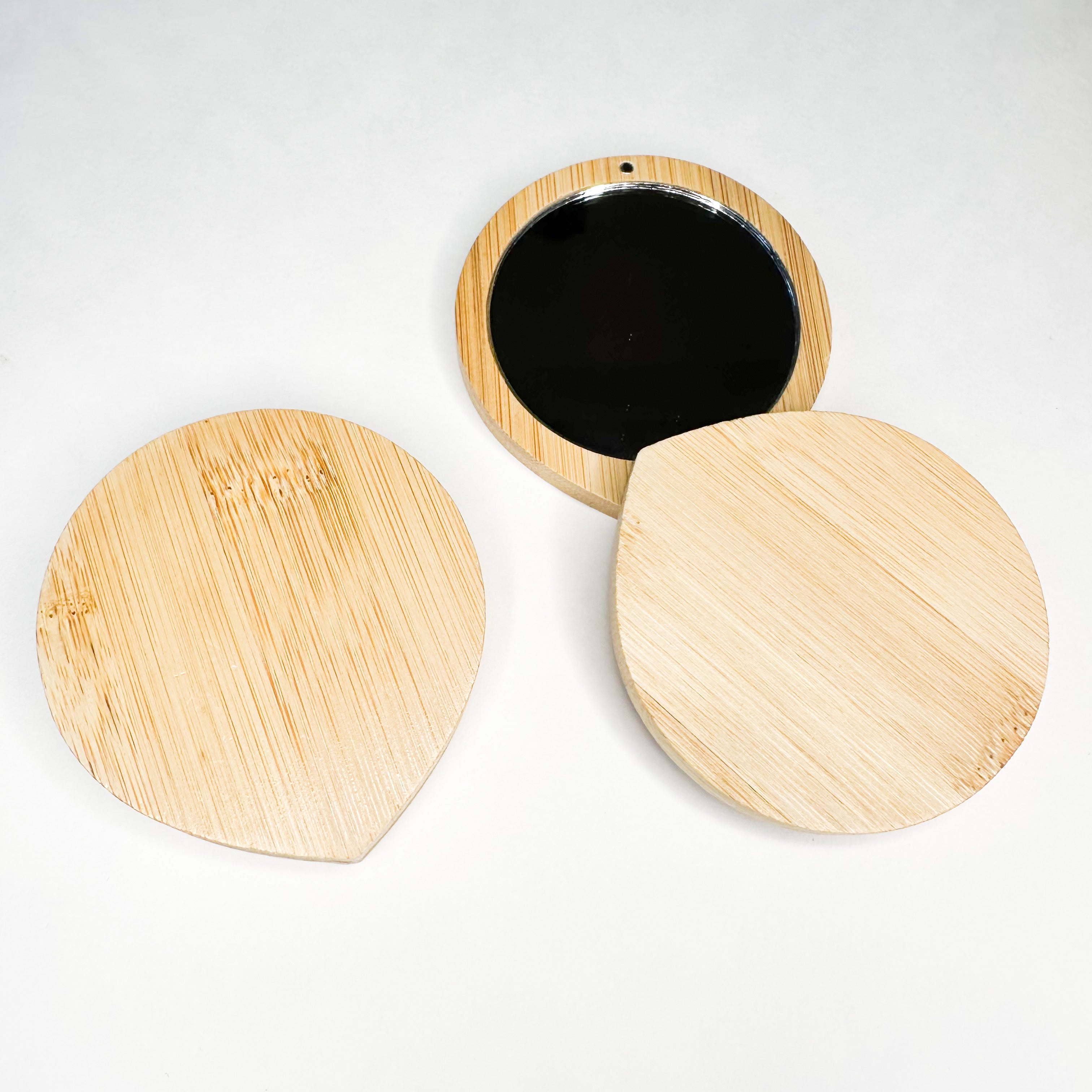 Plastic-Free Makeup Mirror - Zero Waste Natural Wood Design