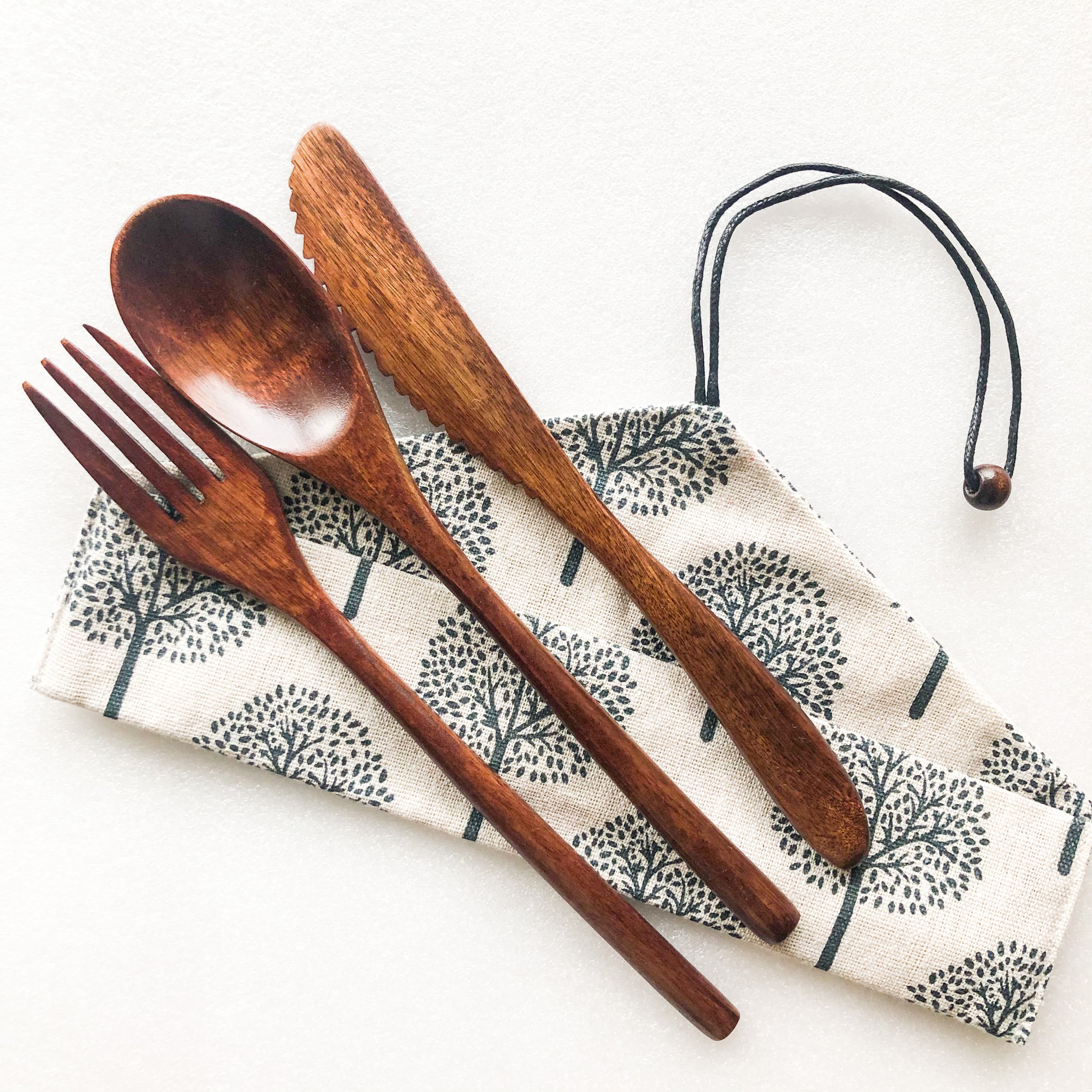 Japanese Style en Cutlery Set - Organic Natural Wood Design