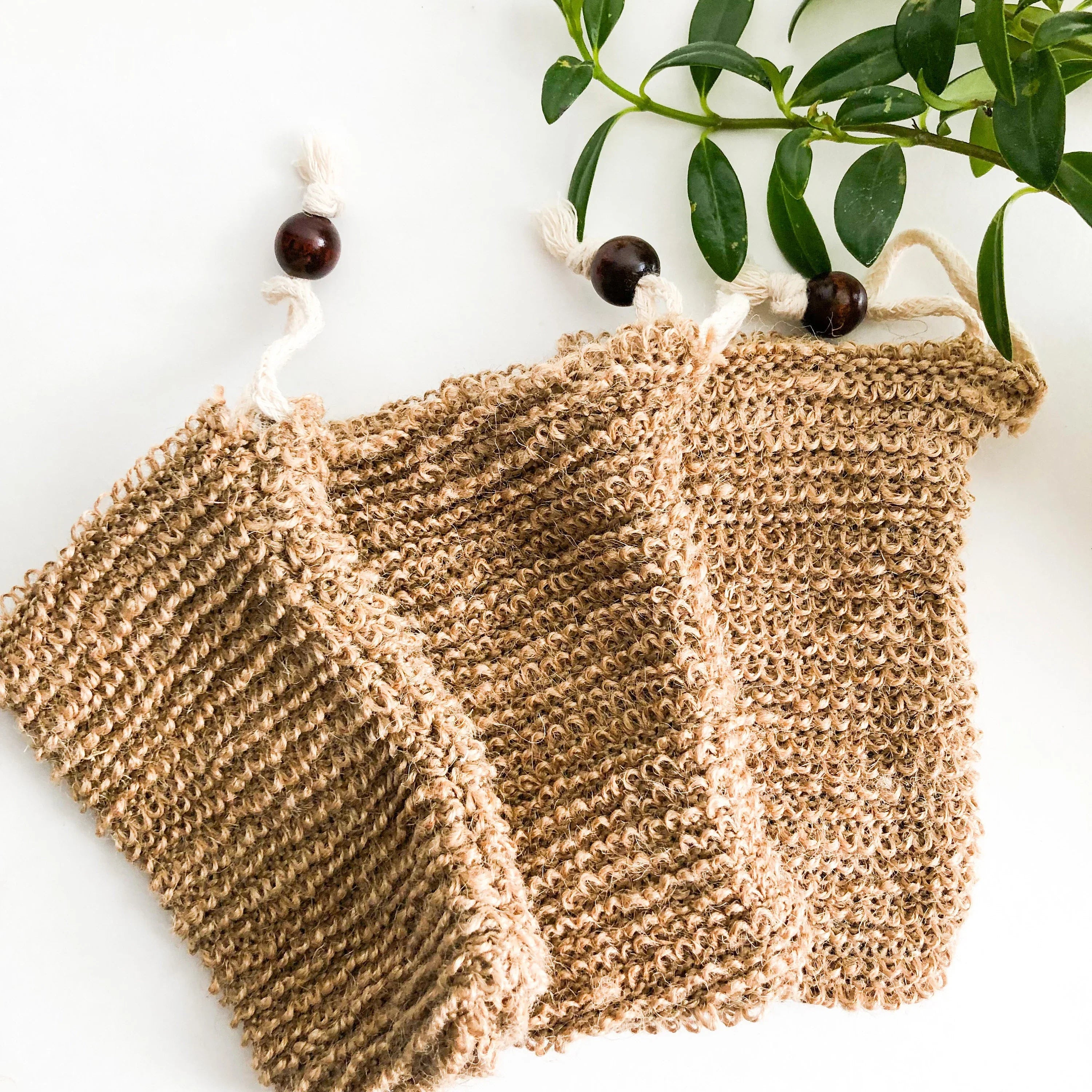 Eco-Friendly Natural Wood Handmade Jute Soap Bag - Modern Eco-Design