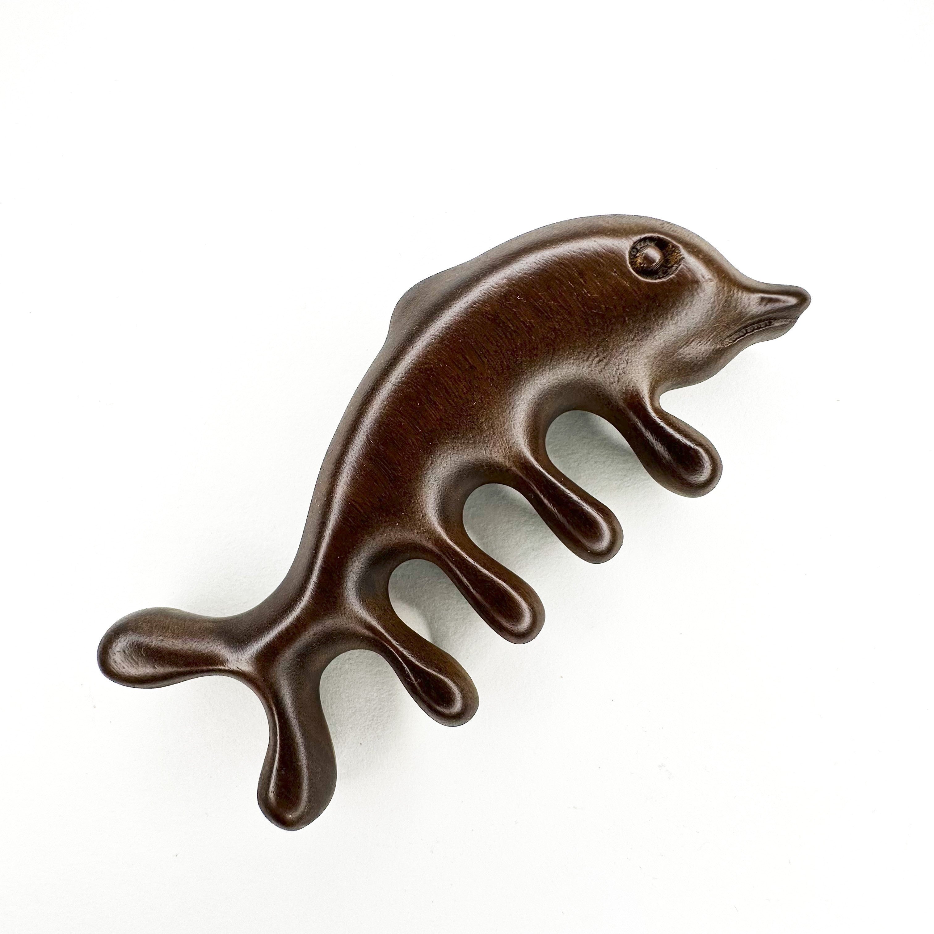 Premium Natural Wood Sandal Dolphin Scalp Massager - Modern Eco-Design